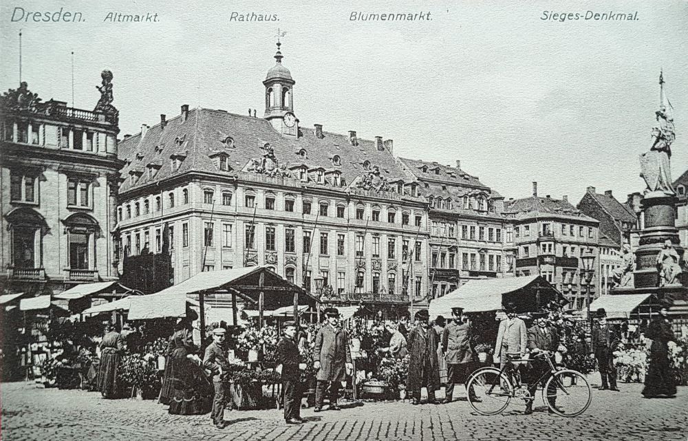 Altmarkt - Blumenmarkt  Dresden