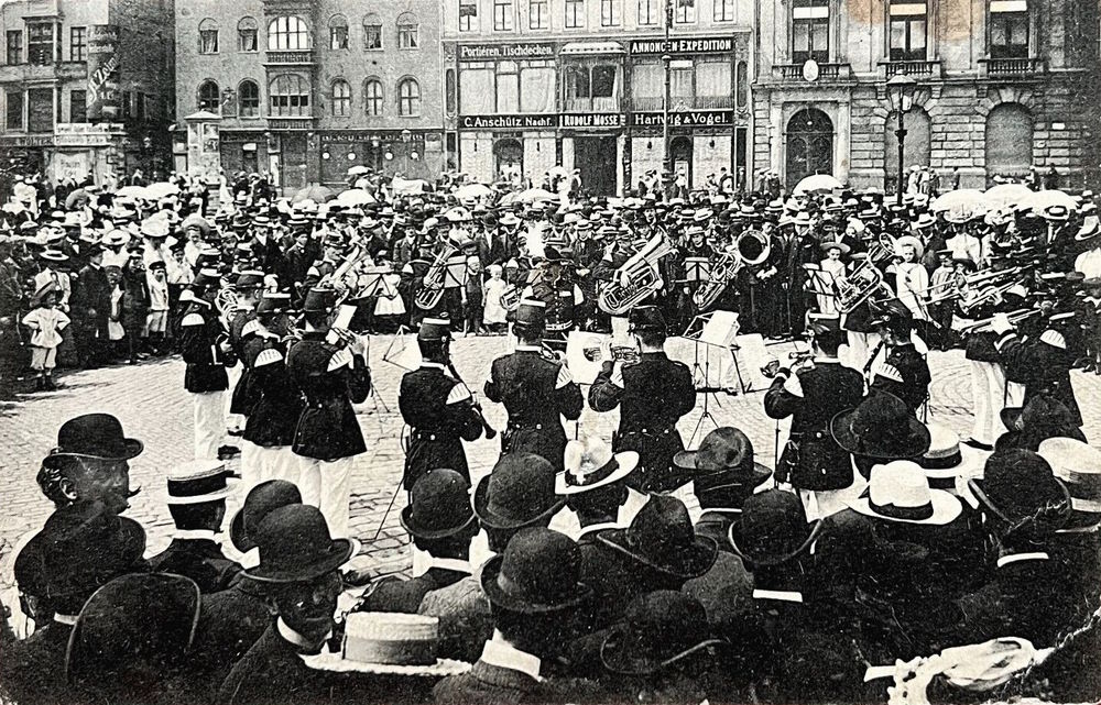 Altmarkt - Platzkonzert  Dresden