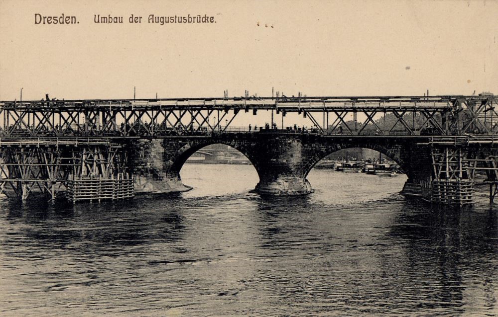 Augustusbrücke - Bau der Interimsbrücke Dresden Augustusbrücke - Bau der Interimsbrücke Dresden