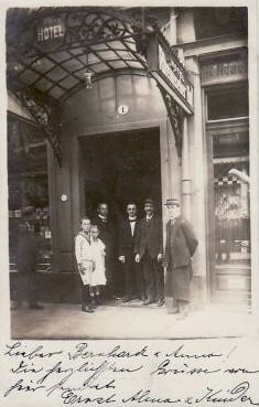 Breite Straße 1 / Seestraße (Seestraße 15)  Dresden