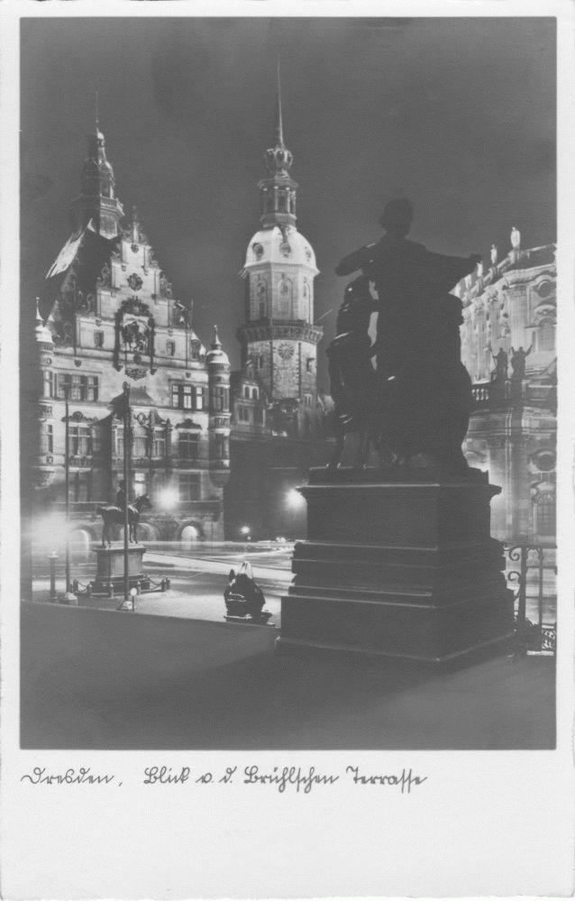 Residenzschloss - Georgenbau von der Terrassentreppe Dresden Residenzschloss - Georgenbau von der Terrassentreppe Dresden