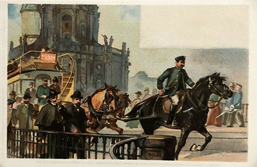 Schloßplatz  Dresden