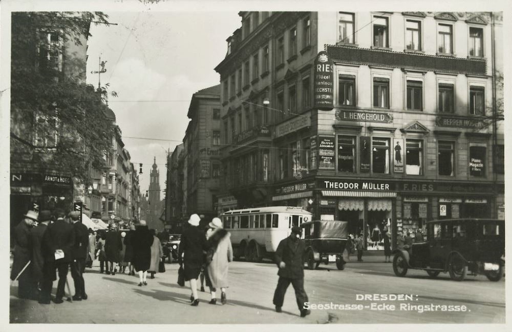Seestra&szlig;e 21 (Seegasse 10, -1887 Seestra&szlig;e 10) / Ringstra&szlig;e (Friedrichsring)  Dresden