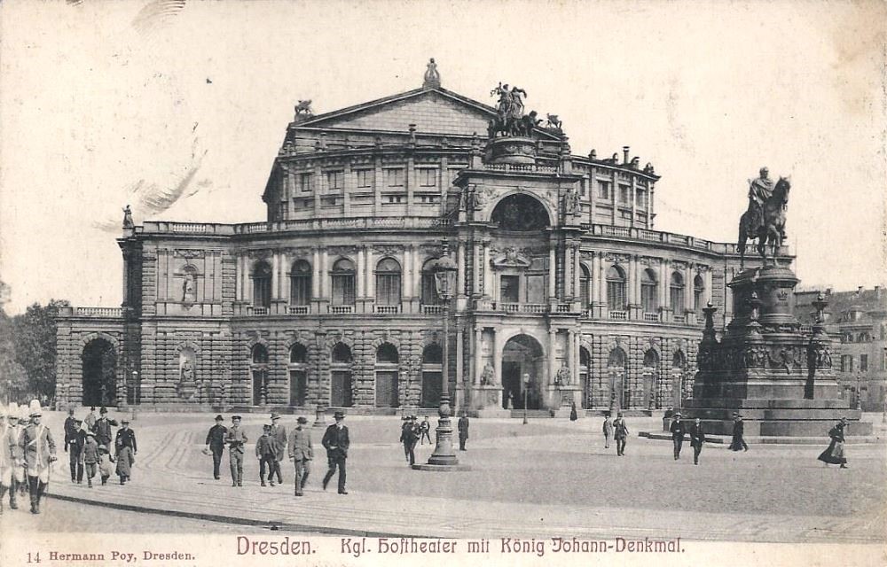 Theaterplatz 2  Dresden