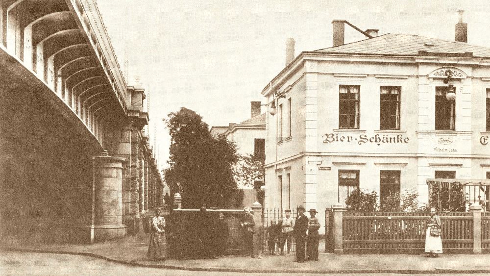 Eschenstra&szlig;e 8 (Eschenstra&szlig;e 6) / Dammweg  Dresden