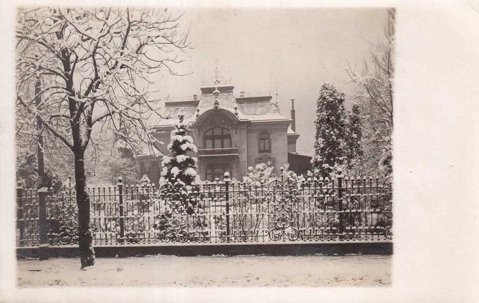 Goetheallee 10 (Emser Allee 10, Emser Allee 18)  Dresden