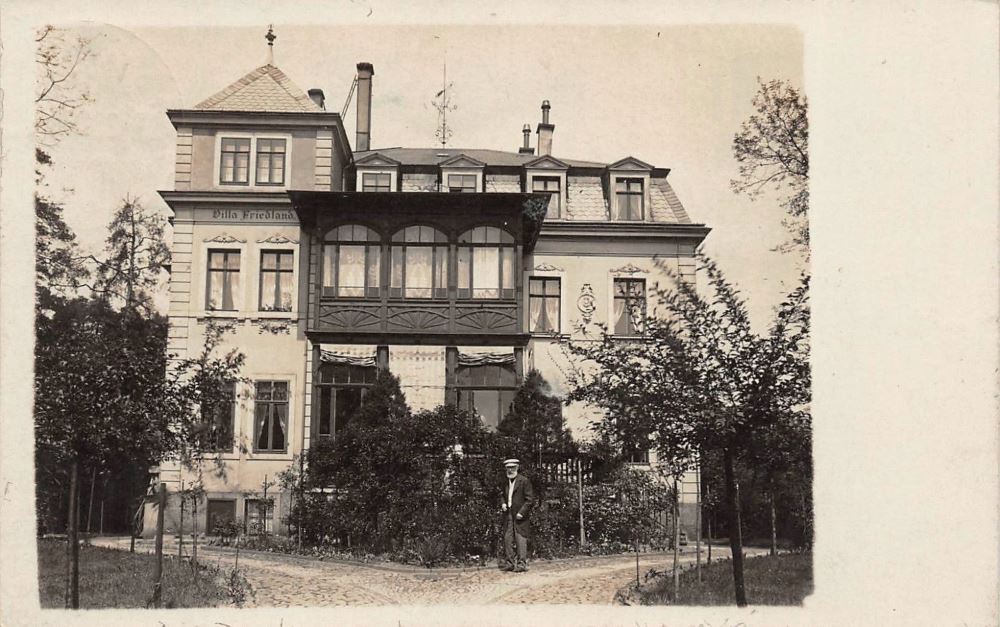 Loschwitzer Straße 9 (-1925 Residenzstraße 32, 1925-46 Residenzstraße) Dresden Loschwitzer Straße 9 (-1925 Residenzstraße 32, 1925-46 Residenzstraße) Dresden