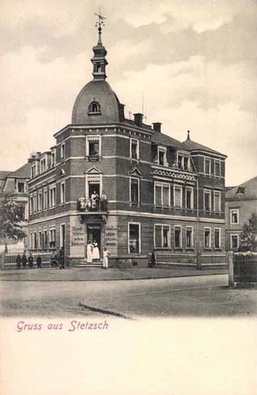 Gustav-Merbitz-Stra&szlig;e 16 (Bismarckstra&szlig;e 16) / Miltitzer Stra&szlig;e (Florastra&szlig;e)  Dresden