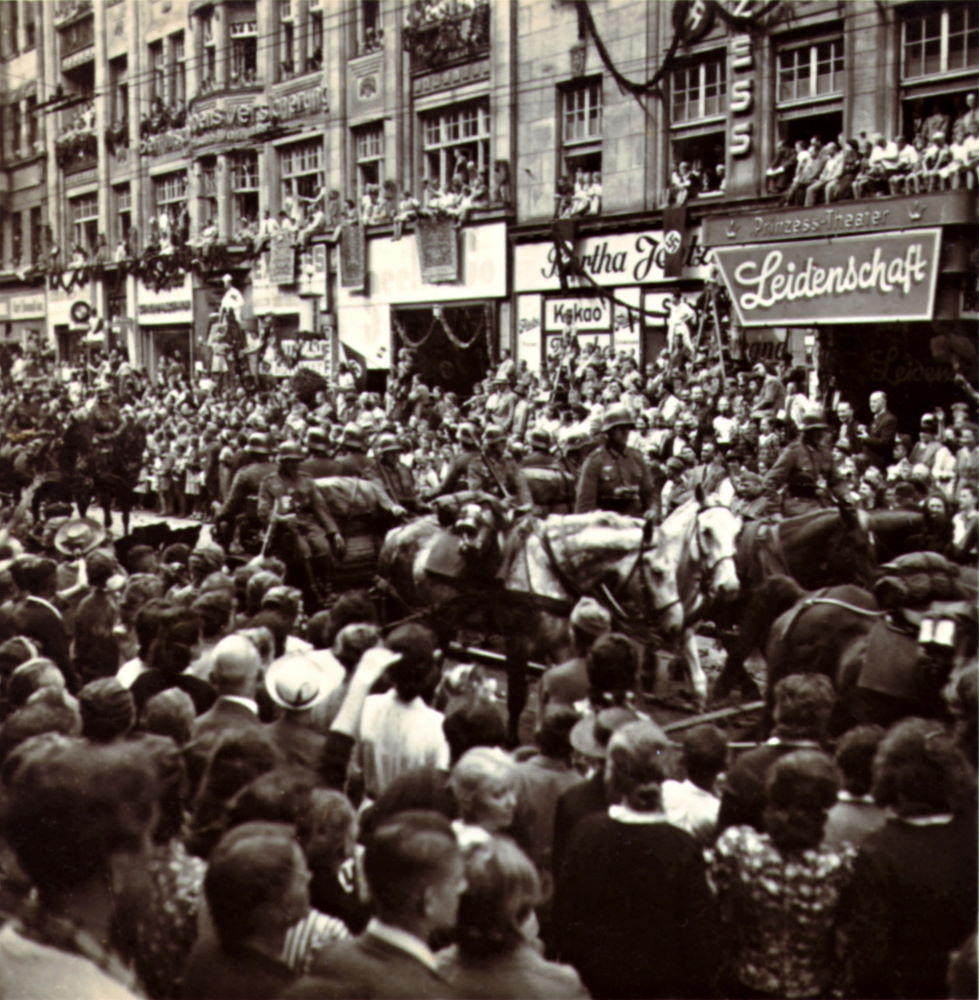 1940 Rückkehr vom Frankreichfeldzug Dresden 1940 Rückkehr vom Frankreichfeldzug Dresden