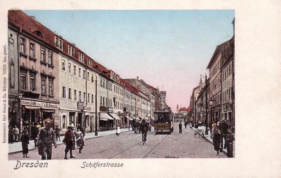 Sch&auml;ferstra&szlig;e 26 (-1892 Sch&auml;ferstra&szlig;e 67) / Behringstra&szlig;e (-1946 Peterstra&szlig;e)  Dresden