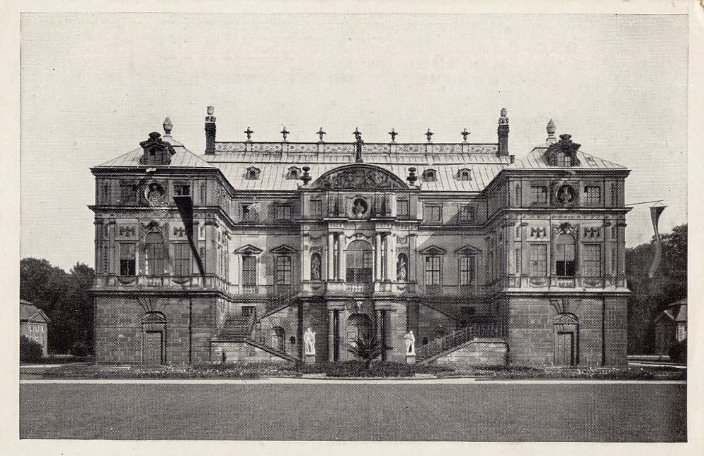 Hauptallee 8 (Gro&szlig;er Garten 14)  Dresden