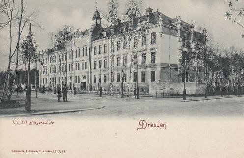 Fiedlerplatz 2 / Fiedlerstra&szlig;e 27 (Trinitatisstra&szlig;e)  Dresden