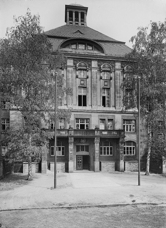 Fiedlerstraße 25 (Fiedlerplatz 6)  Dresden