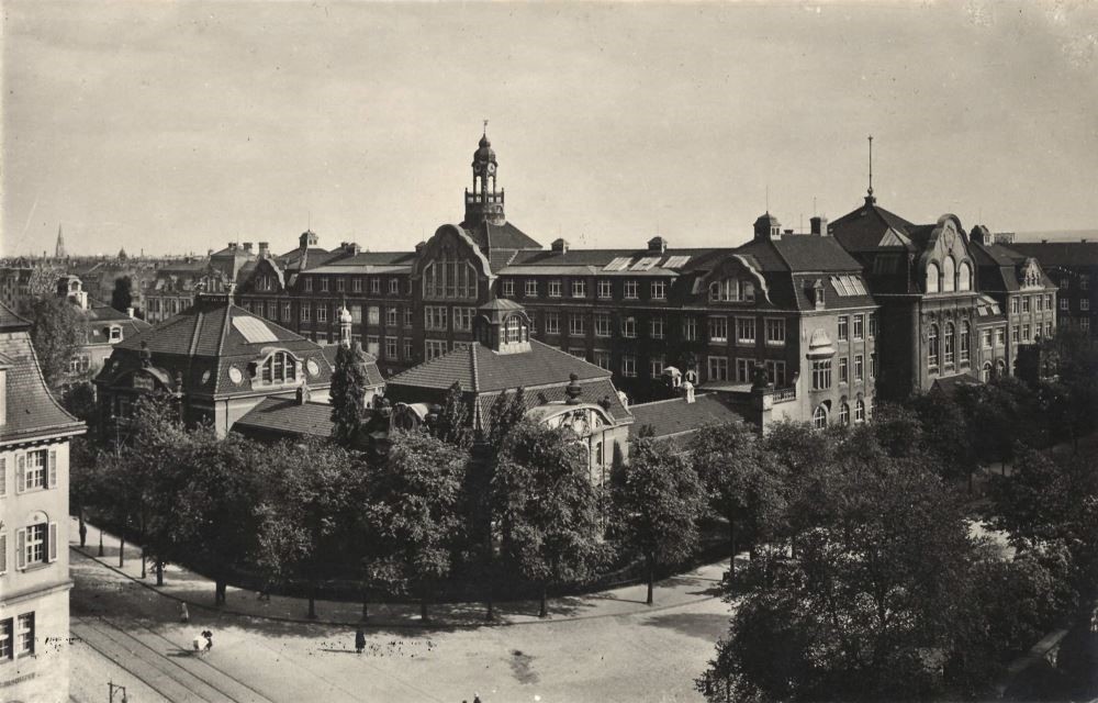 G&uuml;ntzstra&szlig;e 34 (-1938 Eliasstra&szlig;e 34) / D&uuml;rerstra&szlig;e 21  Dresden