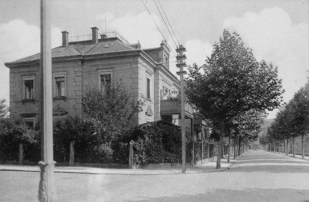 Tauernstra&szlig;e 2 / Troppauer Stra&szlig;e  Dresden