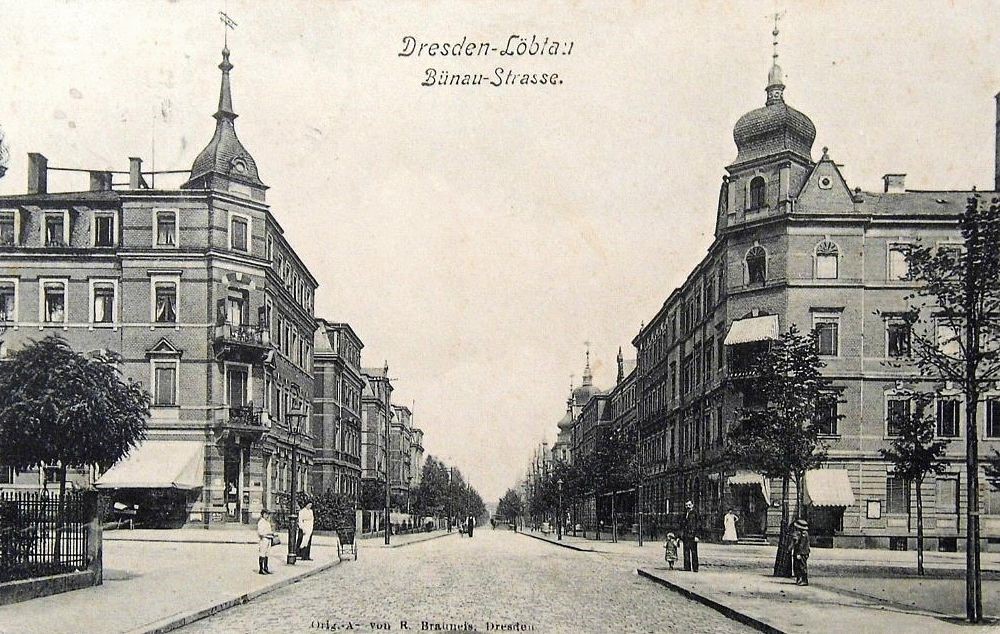 B&uuml;naustra&szlig;e 42 / Clara-Zetkin-Stra&szlig;e (Wallwitzstra&szlig;e)  Dresden