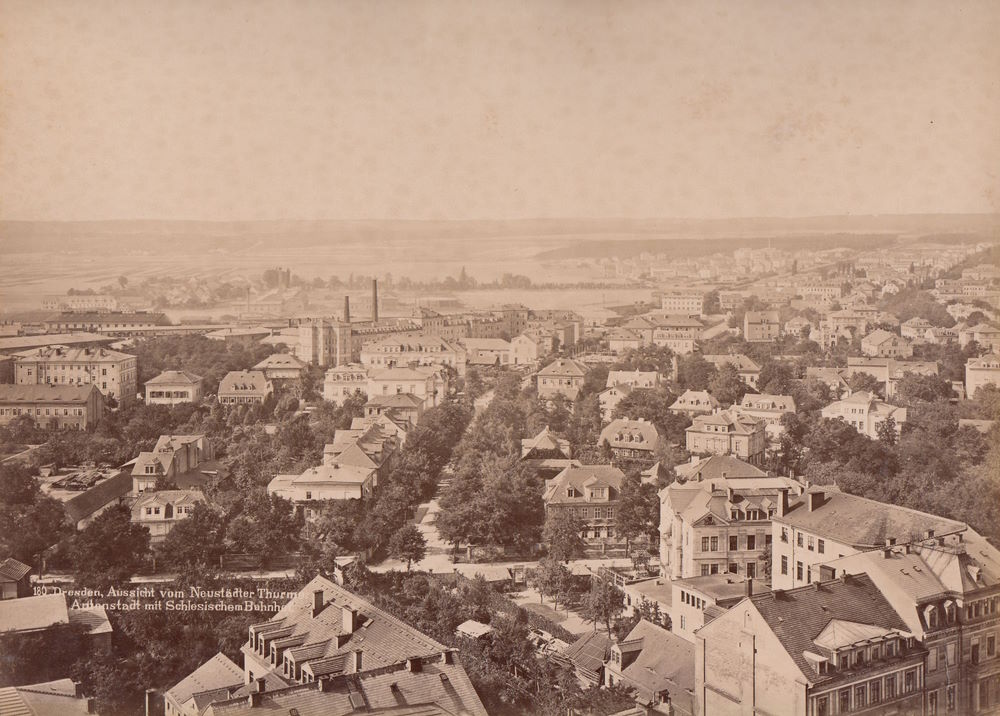 An der Dreik&ouml;nigskirche / Hauptstra&szlig;e  Dresden