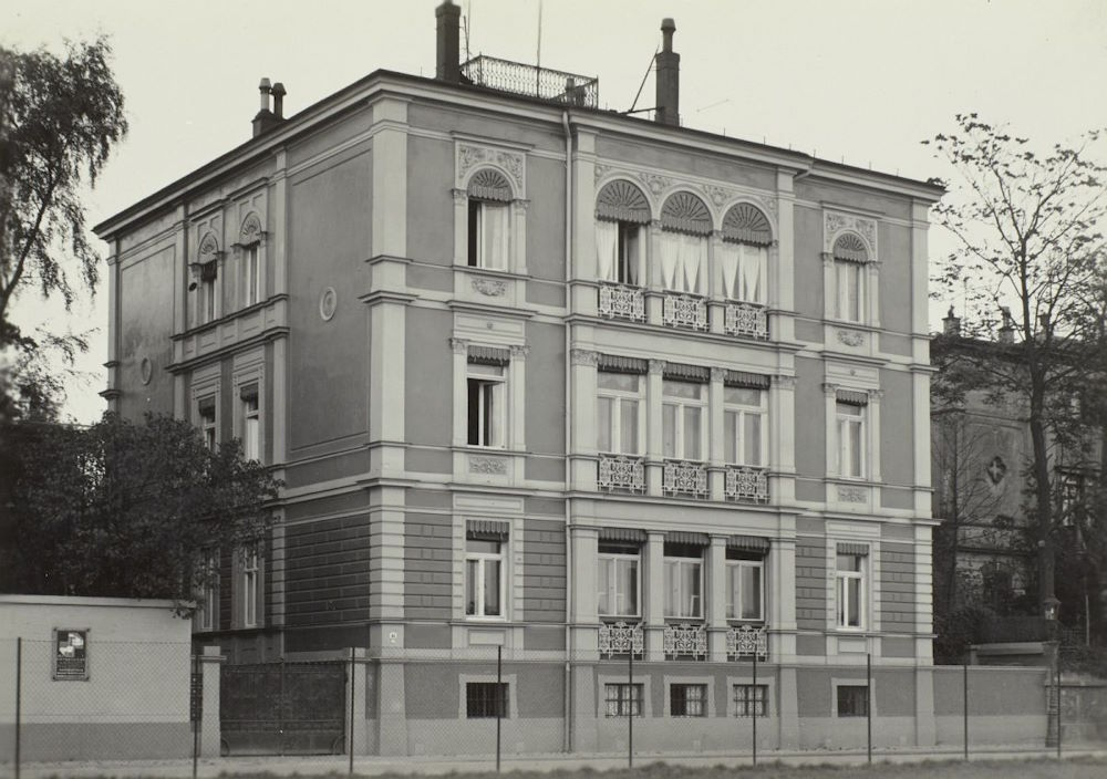 Carusufer 11 (Wasserstra&szlig;e 11)  Dresden