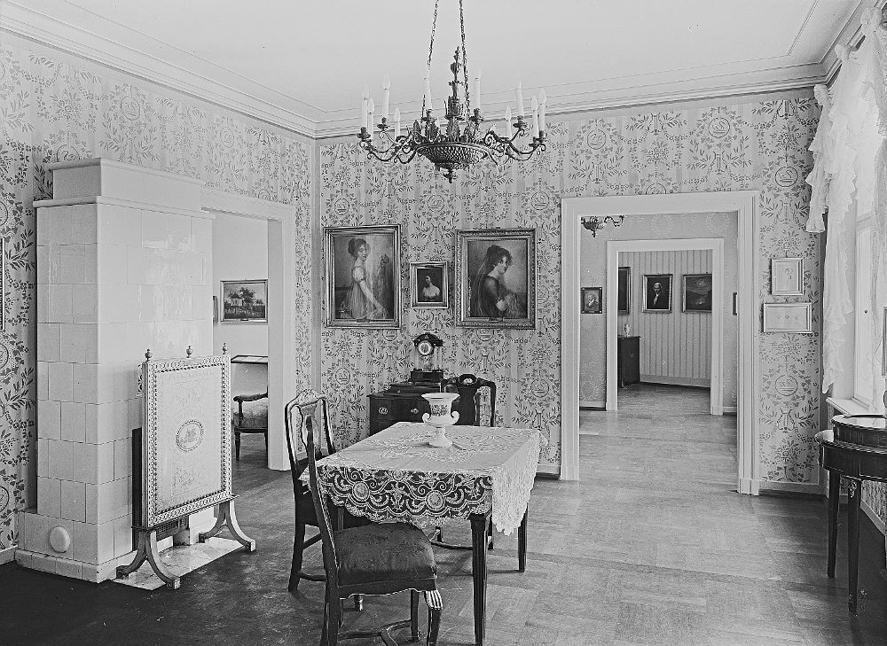 Körnerstraße 7 (Am Kohlmarkt 4)  Dresden