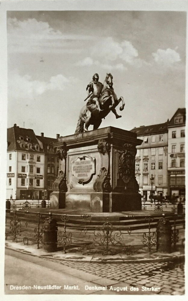 Neust&auml;dter Markt  Dresden