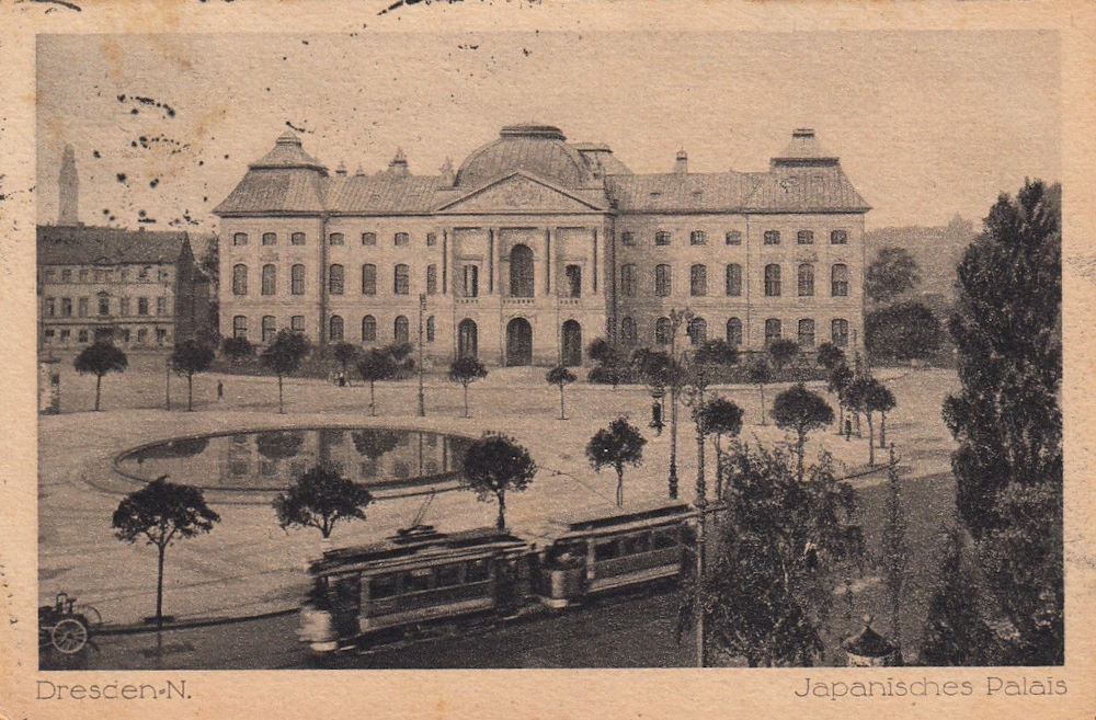 Palaisplatz 11 (Kaiser Wilhelm Platz 11)  Dresden