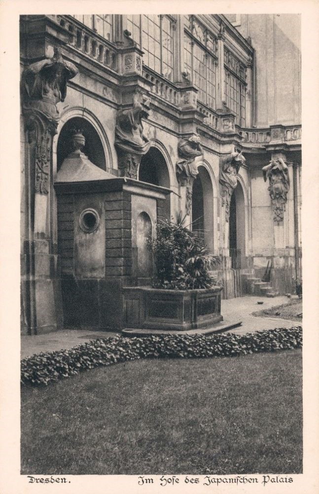 Palaisplatz 11 (Kaiser Wilhelm Platz 11)  Dresden