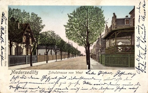 Sosaer Stra&szlig;e (Schulstra&szlig;e) / Pfaffendorfer Stra&szlig;e (Mittelstra&szlig;e)  Dresden