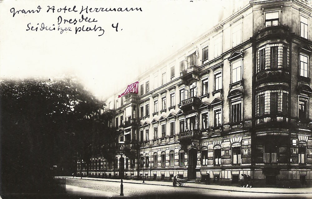 Seidnitzer Platz 5 / Blochmannstra&szlig;e  Dresden