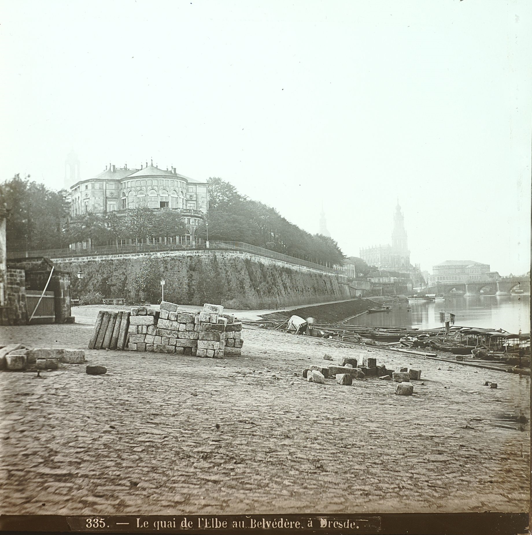 Terrassenufer  Dresden
