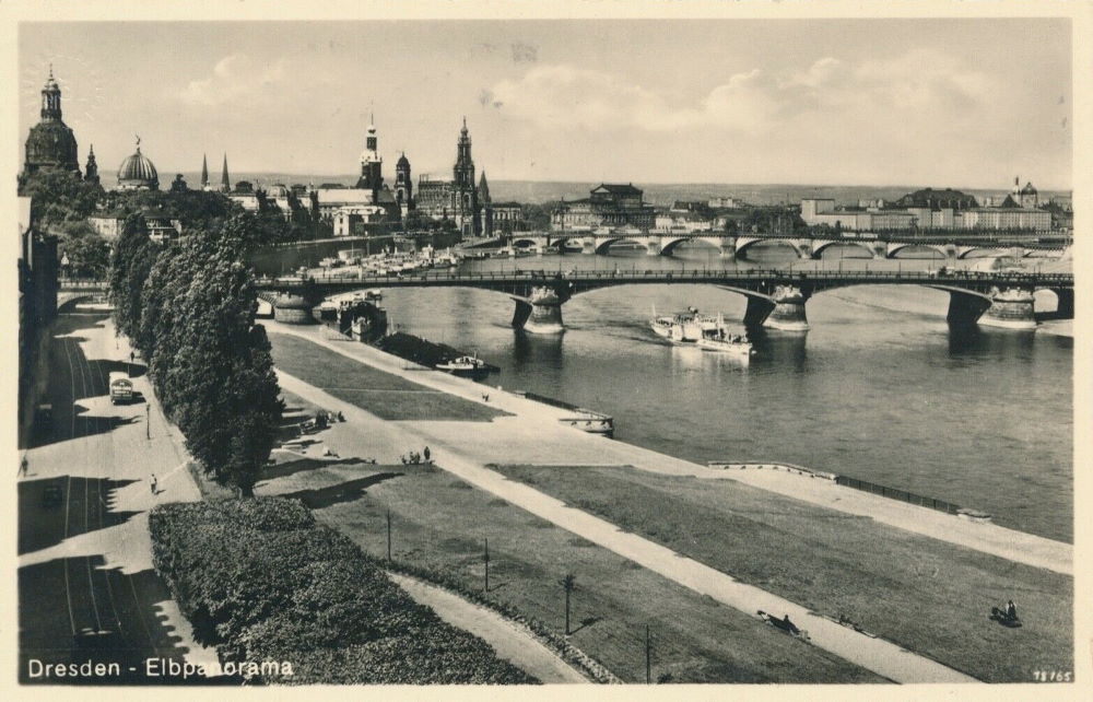 Terrassenufer / Gerichtsstraße  Dresden