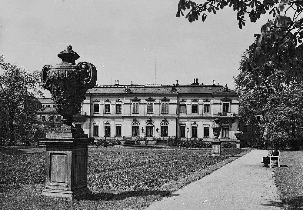 Zinzendorfstra&szlig;e 4 (Lange Gasse 24)  Dresden