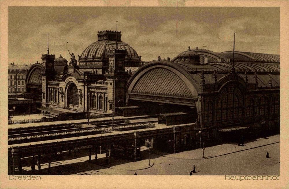 Hauptbahnhof  Dresden