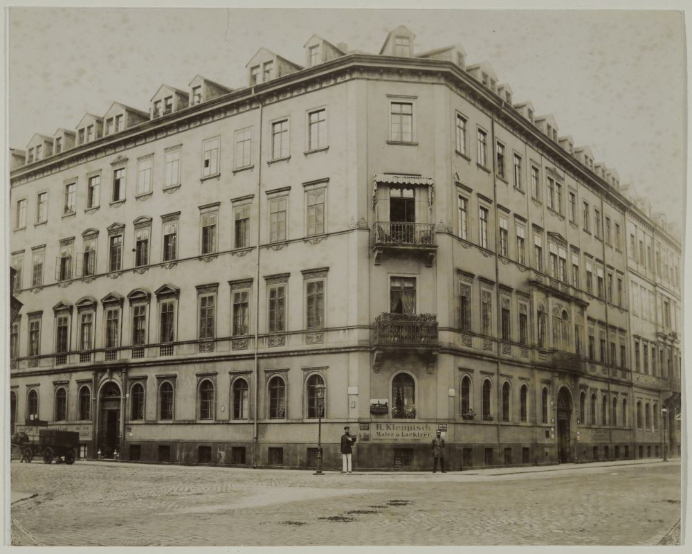Hans-Dankner-Straße 15 (Lüttichaustraße 15) / Struvestraße  Dresden