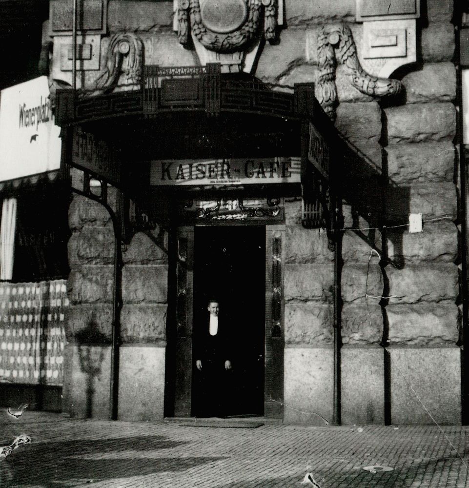 Wiener Platz 1 / Prager Straße Dresden Wiener Platz 1 / Prager Straße Dresden