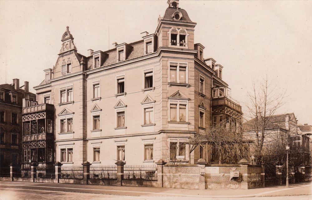 Niederwaldstra&szlig;e 33 / J&uuml;ngststra&szlig;e (S&uuml;dstra&szlig;e)  Dresden