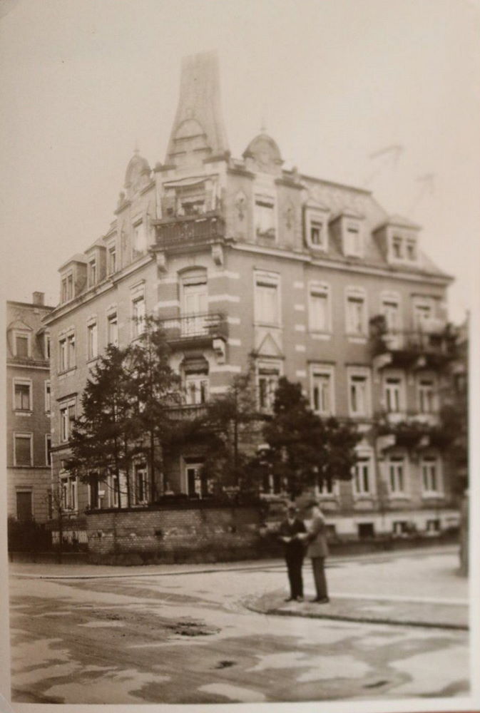 Niederwaldstra&szlig;e 29b / Reinhold-Becker-Stra&szlig;e (Loschwitzer Stra&szlig;e)  Dresden