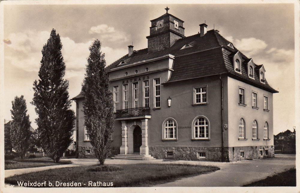 Weixdorfer Rathausplatz 2  Dresden