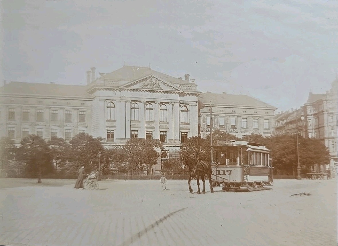 Wettiner Platz 13 (1892 Wettiner Straße 48) Dresden Wettiner Platz 13 (1892 Wettiner Straße 48) Dresden